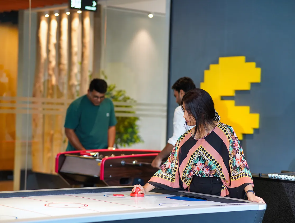 air hockey